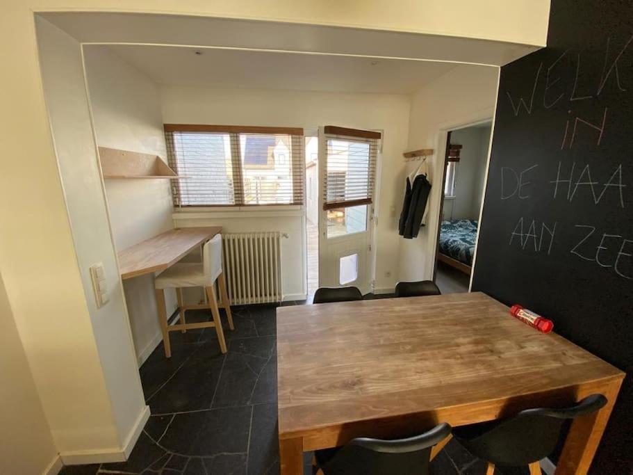 Villa Cosy Beachhouse Within Walking Distance Of The Sea De Haan Exterior foto
