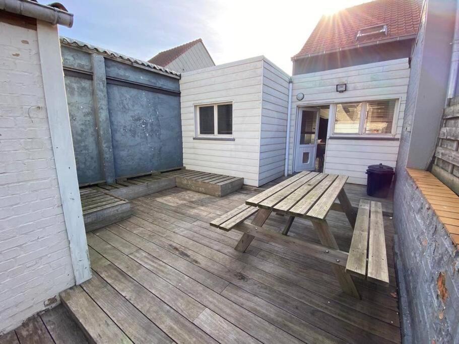 Villa Cosy Beachhouse Within Walking Distance Of The Sea De Haan Exterior foto